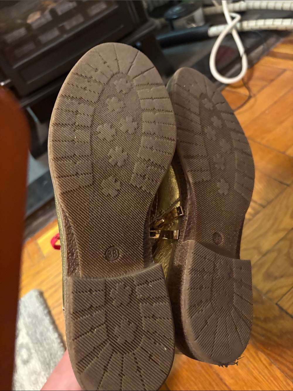 Pink and gold booties - Picture 6 of 6